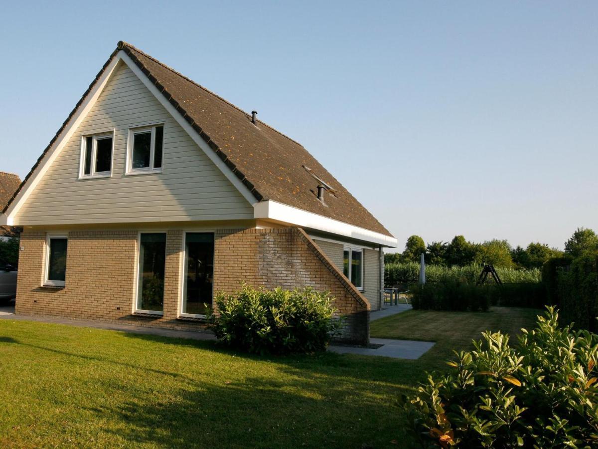 Lush Holiday Villa At Lovely Location In Zeewolde Buitenkant foto