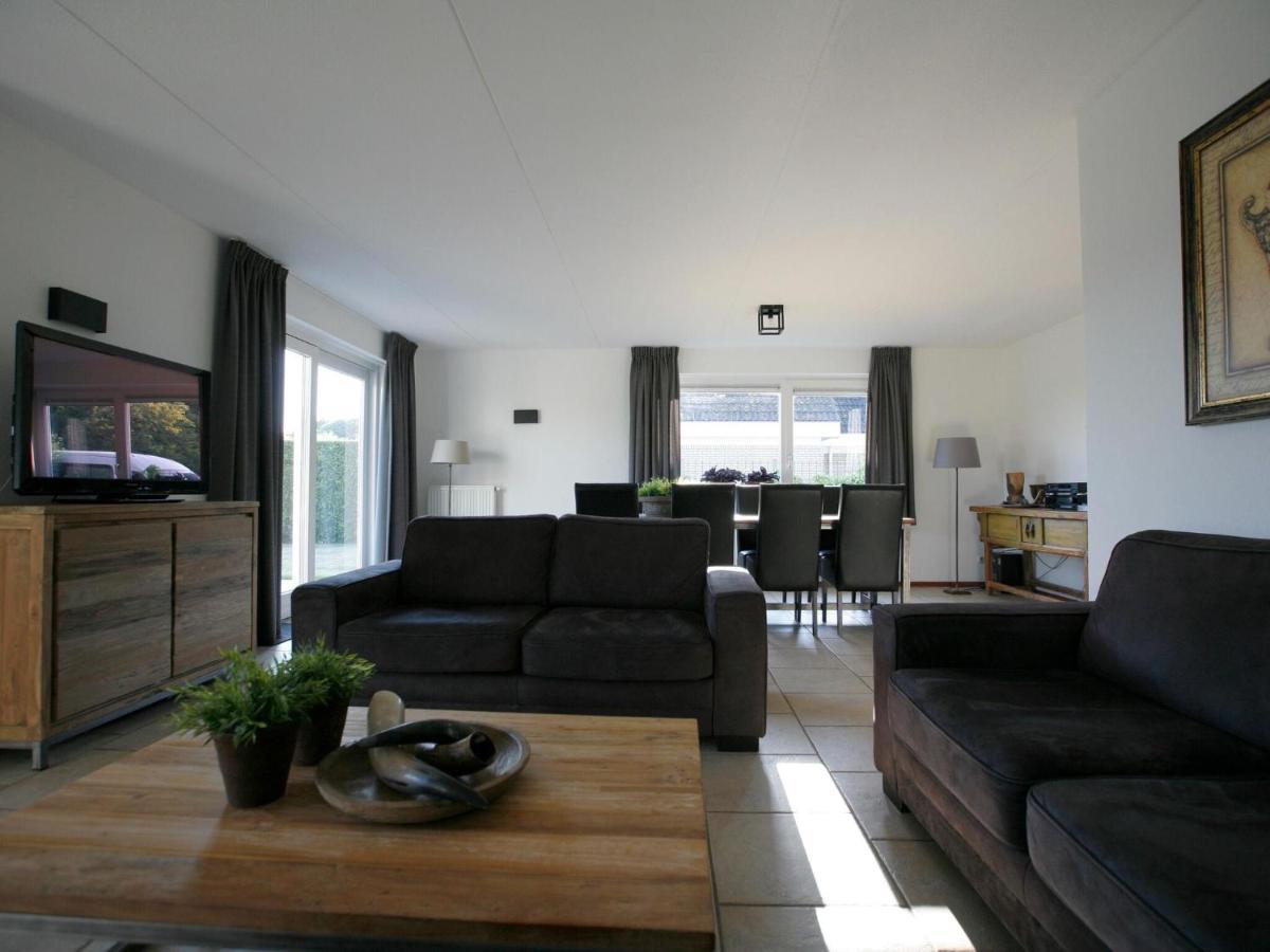 Lush Holiday Villa At Lovely Location In Zeewolde Buitenkant foto